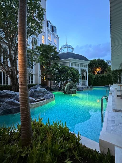 Grand Florida Beach Waterpark Condo Resort نا جومتين المظهر الخارجي الصورة